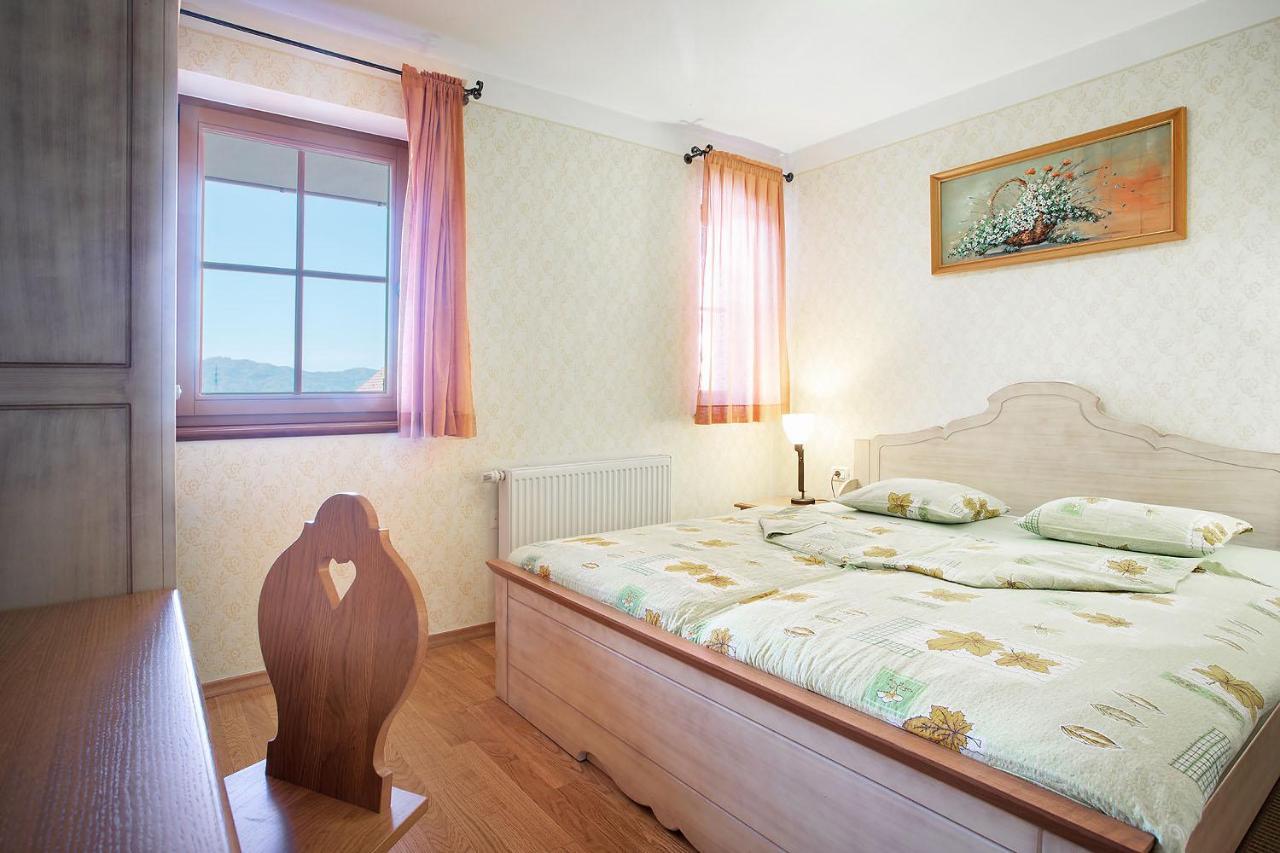 Apartments Tourist Farm Matijovc Накло Экстерьер фото